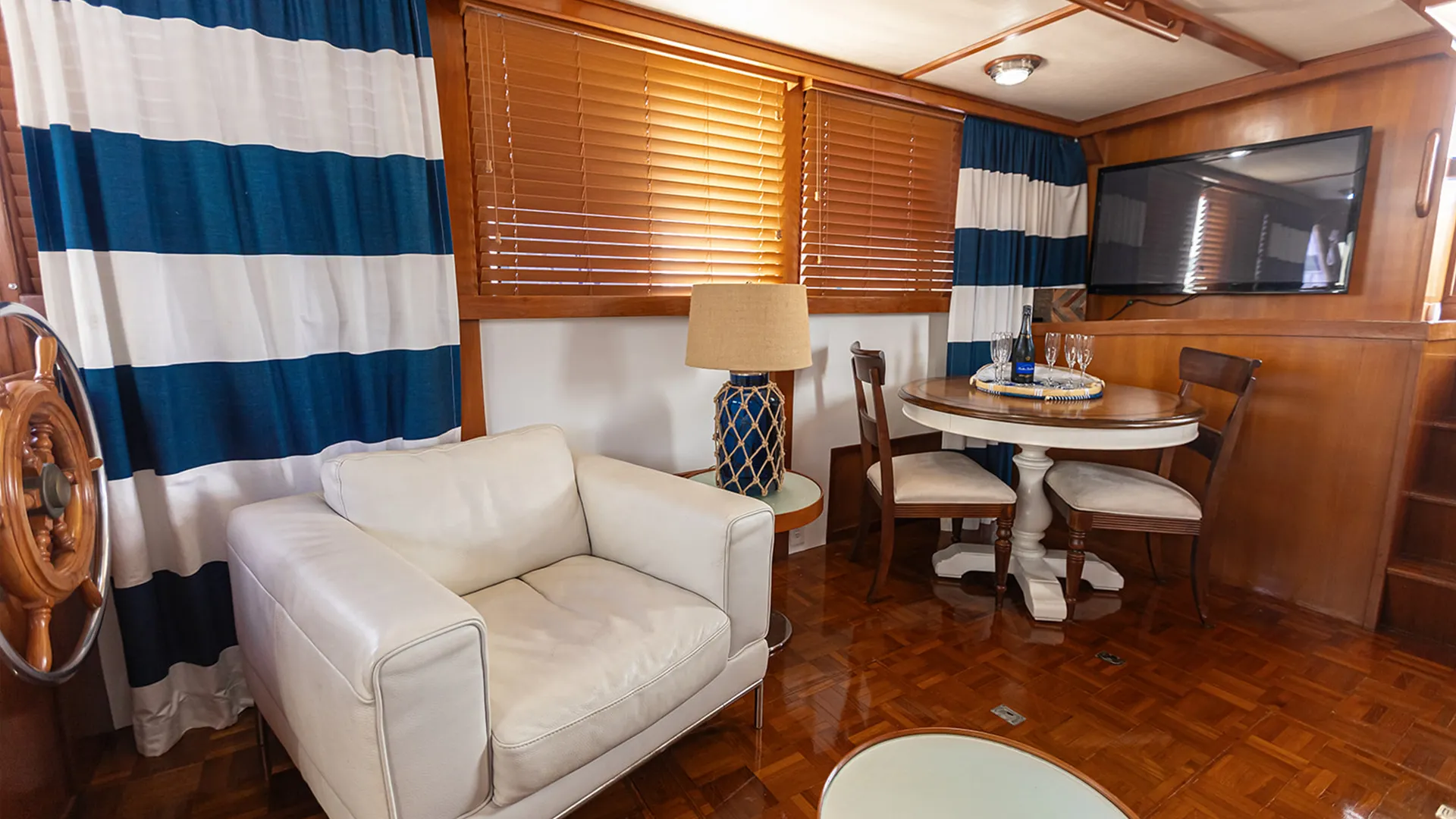 Comfortable sofa seating in the main cabin of Southern Wonder Yacht